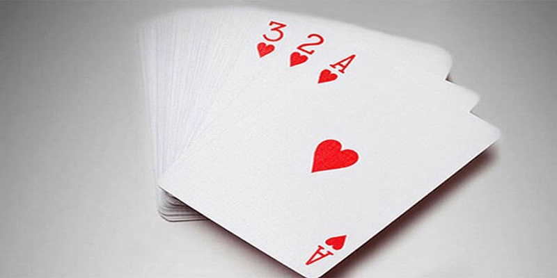 Cách chơi bài 3 cây - Đôi điều về sảnh game đình đám này